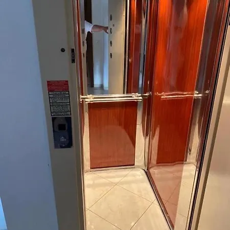 Elena Apartament *